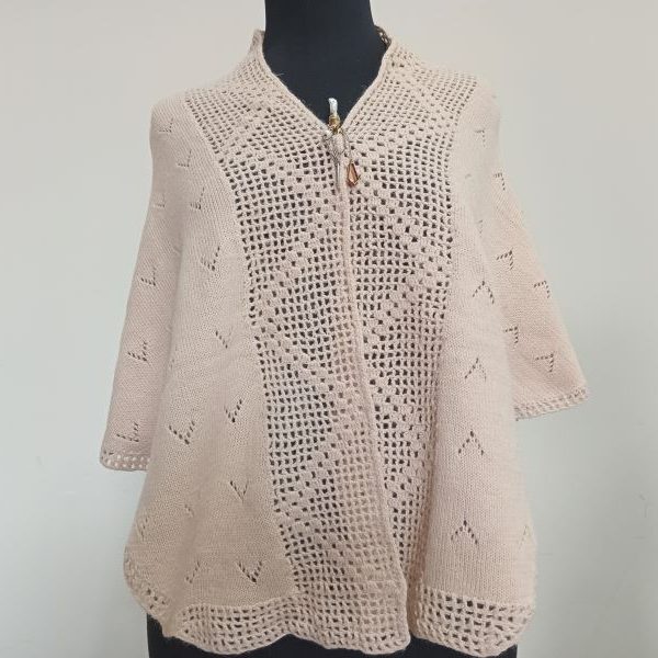 Mantilla triangular